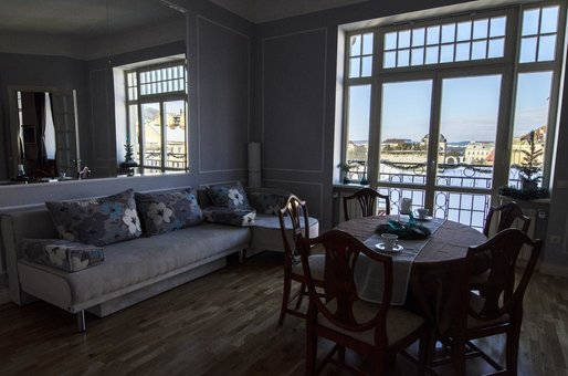 Deluxe apartment in the Apart-hotel "Town Hall" in Lviv. Cheap accommodation