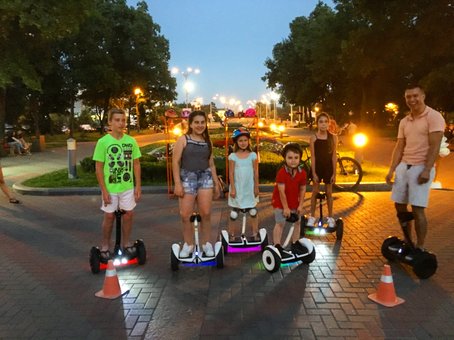 Rental of gyroboards and scooters in the KievMotion rental center in Kiev. Pay at a discount.