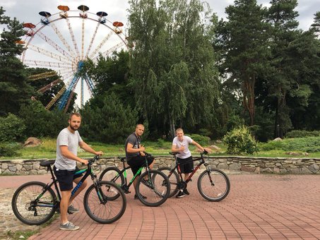 Bicycle rental KievMotion in Kiev. Ride at a discount.