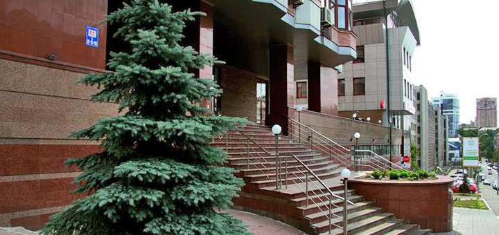 Мережа косметологічних центрів «естет центр»
