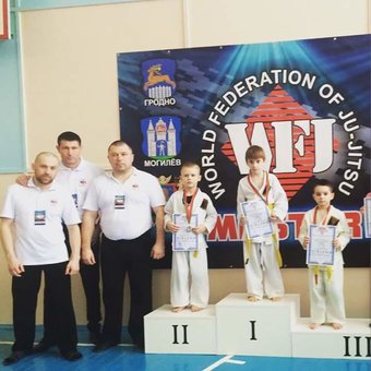 Sports club «Athlete» in the Dnieper. Pay for oriental dance classes at a discount.
