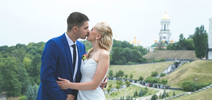 Фотосъемка свадьбы с фотографом «Fresco studio» в Киеве. Заказывайте по акции.