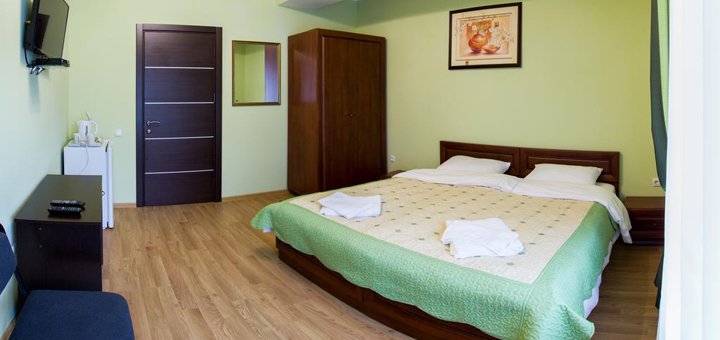 Discounts for accommodation at the premier hotel 22