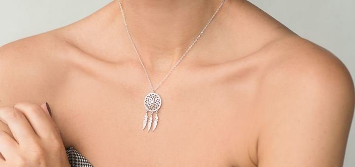 Silver pendants in the onyx store. buy silver pendants for special offers