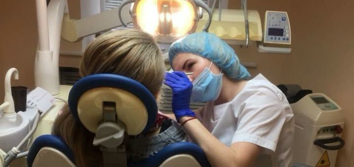 Dentistry &quot;pearls&quot; in kharkov. whiten your teeth on offer.