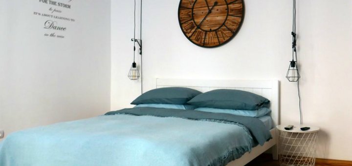 Знижки апартаменти «romantic apartment on rynok square with air-conditioning»
