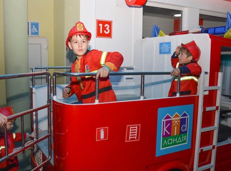 Розважальний центр для дітей «kidlandia». знижки на квитки