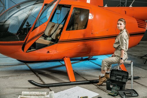 Вертоліт в оренду від «Heli.com.ua». Замовити зі знижкою.