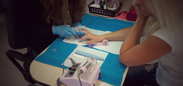 Manicure, pedicure with gel polish coating from the maxima beauty studio 2