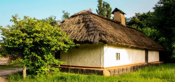 Музей під відкритим небом «Пирогово» у Києві. Замовляйте екскурсії по акції.