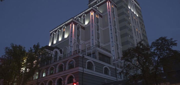 Hotel "Ibis" in Kiev. Book a room at the Ibis Hotel. Hotels in the center of Kiev.