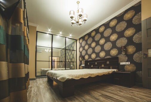 Large apartment in odessa ukraine