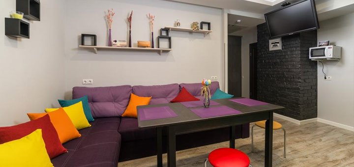 Хостел «Light Life Hostel» в Киеве. Забронировать номер со скидкой. Недорогой хостел в центре Киева.