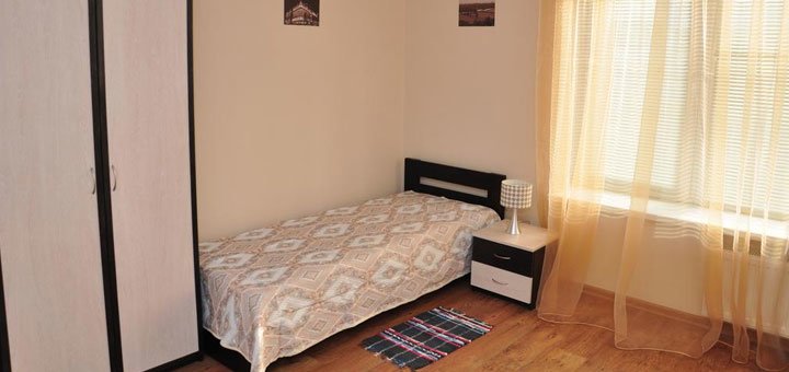 Номер в готелі «UA-otel» в Києві. Забронювати номер зі знижкою. Недорогі готелі в Києві біля метро.