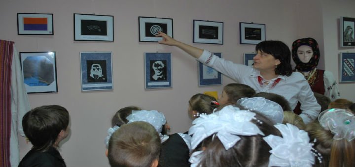 Embroidery Museum in Kiev. Take a discount tour.