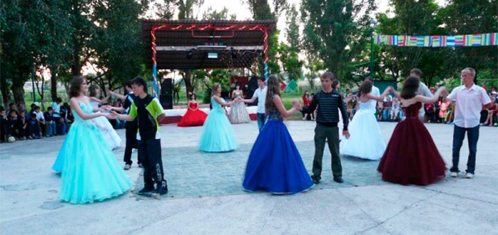 Знижки на відпочинок в дитячому таборі мрія в бердянске3