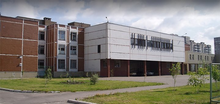 Спеціалізована школа №301 з поглибленим вивченням англійської мови