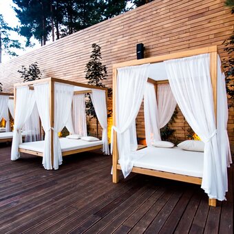 Ресторан Queen Country Club в Козине 12