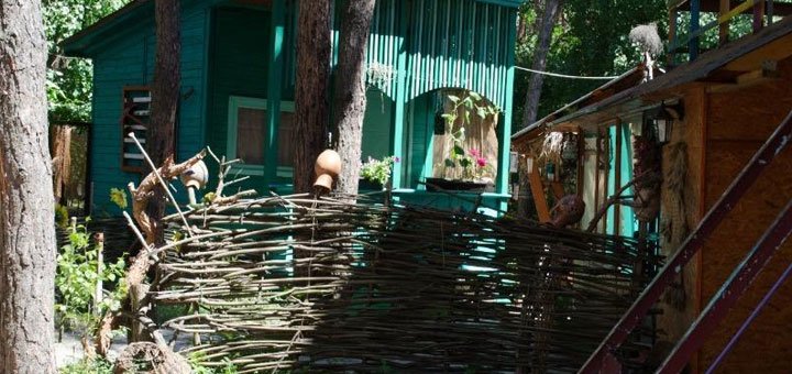База отдыха «Зеленый огонек» в Обуховке со скидкой. Недорогой отдых под Днепром.