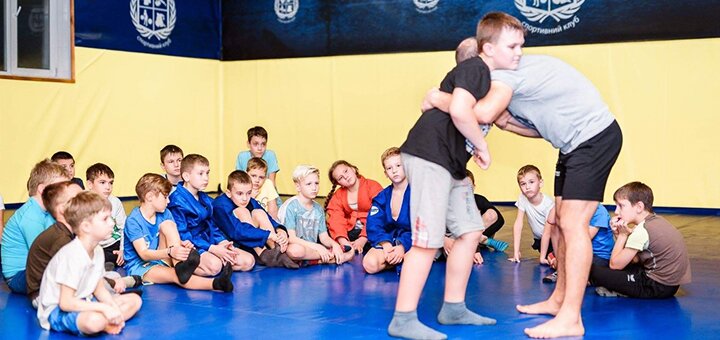 "Greka MMA" - a sports club in Kiev at a discount of 3