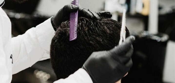 Haircut discounts at &quot;ambassador&quot;