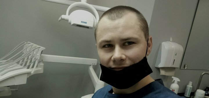 Стоматологія FamilyDent в Одесі. Лікуйте зуби за акцією.1