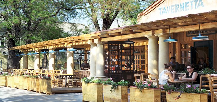 Book dinner - get a discount at Tavernetta