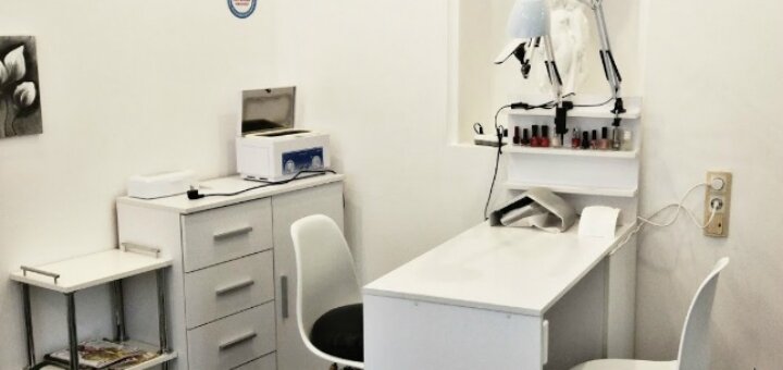 Promotions hairdressing salon &quot;1 + 1&quot;