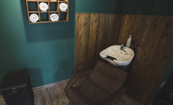 Mustache haircut at frisor barbershop ii salon in nikolaev. pay for the promotion.