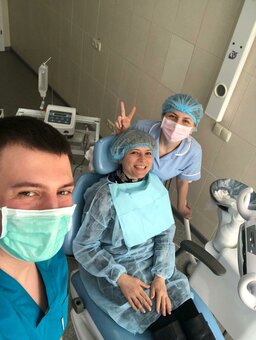 Профессиоальная чистка зубов в стоматологии «Майстерня посмішки» в Харькове. Записаться по акции.