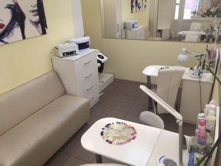 Знижка на манік у The beauty room