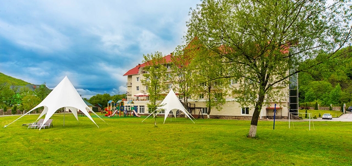 Hotel «Reikartz Polyana». Book rooms with promotion 25