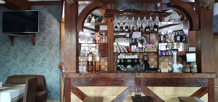 Знижки н8а 3в готелі Астур в Іршаві