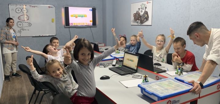 Клуб робототехники Kids & Robots в Одессе