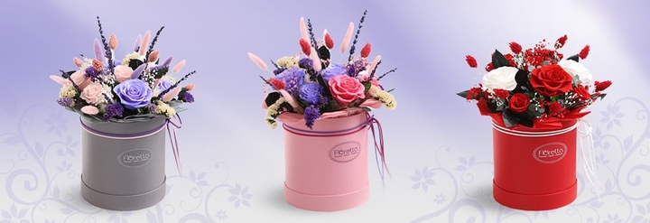 Dried flower compositions from the «Floretta». the order is inexpensive.