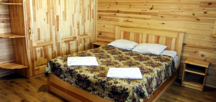 Відпочивайте на базі відпочинку «Берег» за акції 1