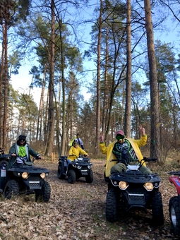 Прокат квадроциклов Grizzly Club в Киеве
