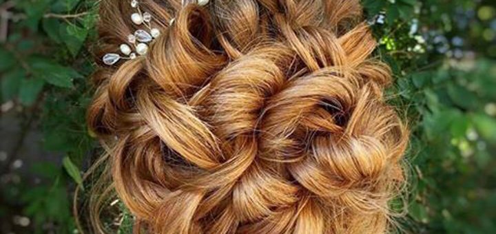 Свадебные прически и макияж в Beauty Studio Екатерины Чибиневой в Кривом Роге. Записывайтесь к парикмахеру по акции.