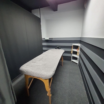 Масажна студія Relax Room
