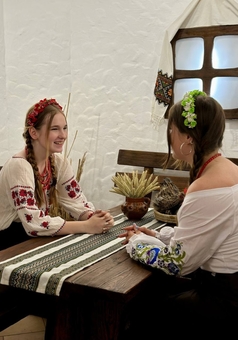 Ресторан української кухні Village