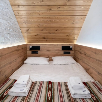 Готель Baza Hotel