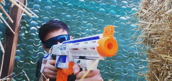 Знижка на десткий пейнтбол під відкритим небом від «blaser wars»