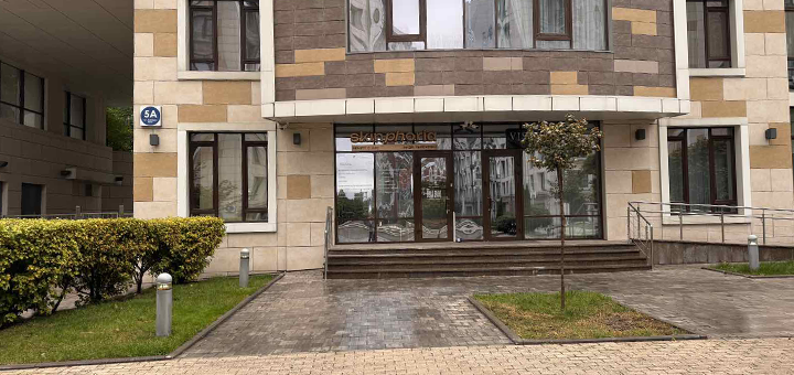 Клиника Skinphoria. Посещайте по акции 8