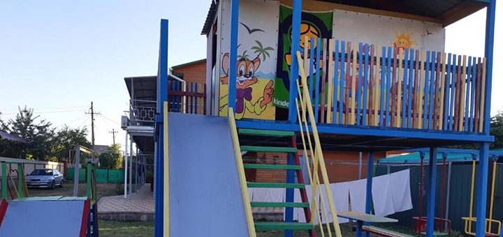 The Little Paradise Hotel in Zatoka. Enjoy a special offer of 1.