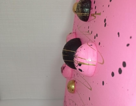 Painting with epoxy resin