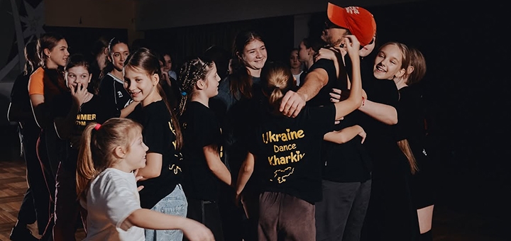 Студія танцю Urban Dance. Відвідуйте по акції 8