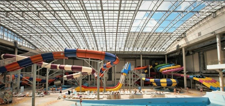 Discounts at the terminal water park restaurant