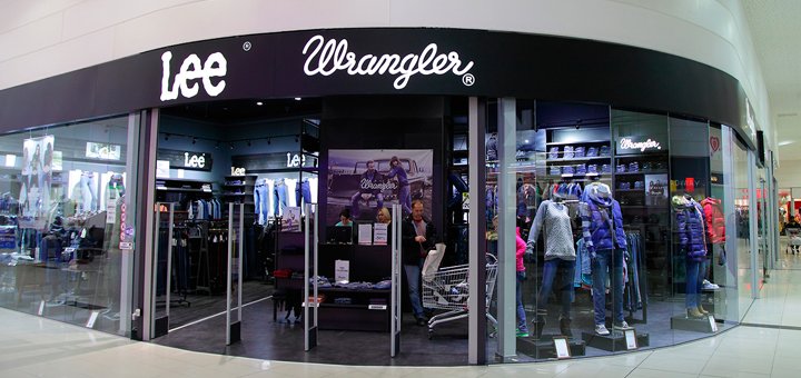 Акція в магазинах «Lee & Wrangler»