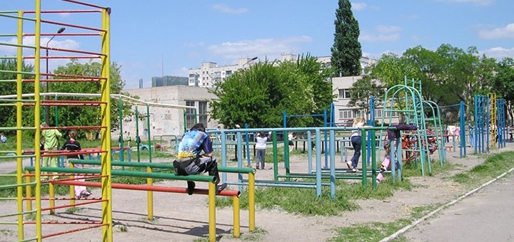 Playground school I-III steps number 30
