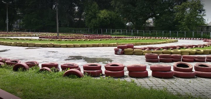 Поездки на картинге от Картинг-Центра в Парке Глобы со скидками